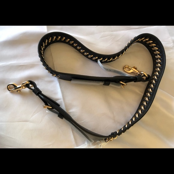 Coach Strap With Gold Chain - Picture 5 of 6